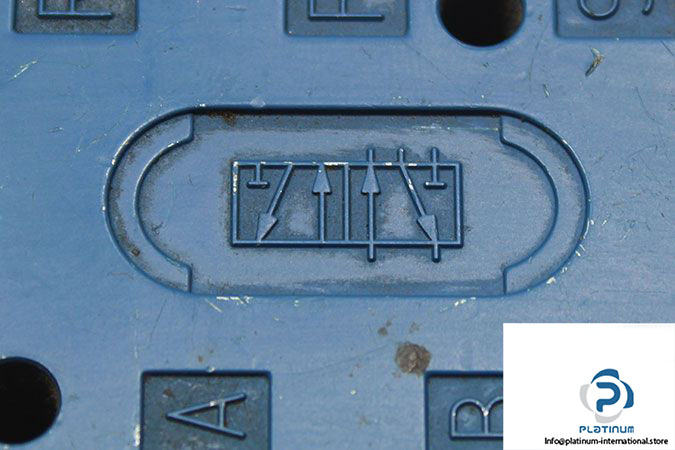 wabco-5630750100-directional-control-valve-3