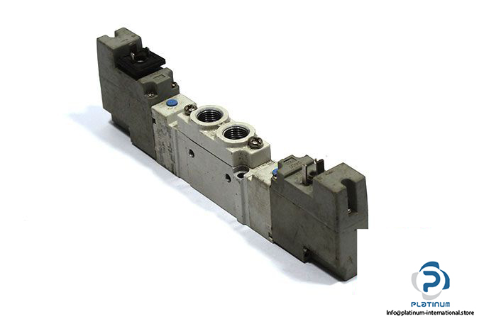 smc-SY5220-5YO-01F-X10-Q-double-solenoid-valve