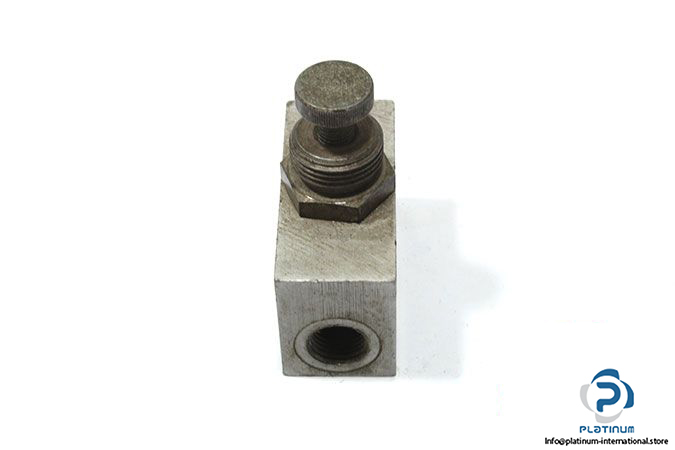 bosch-0-821-200-005-flow-control-valve-1