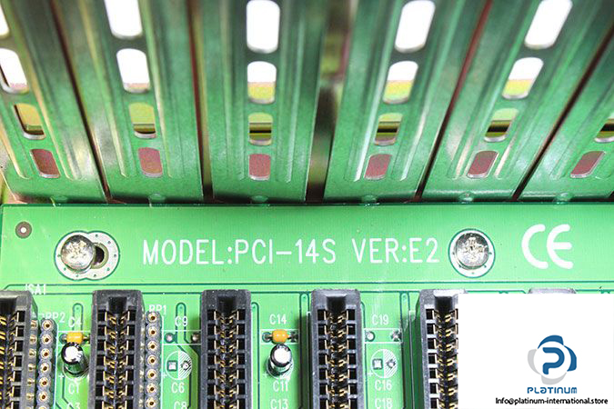 ipo-x08-78000-computer-kase-5
