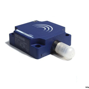 telemecanique-XS8C1A1NAM8-inductive-sensor