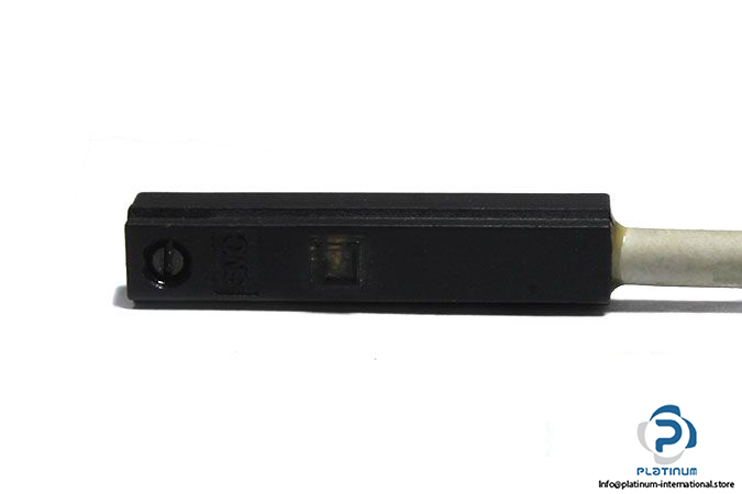 smc-d-y7p-magnetic-sensor-1