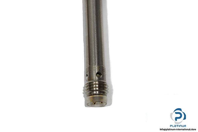 balluff-bes-516-371-g-e5-c-s49-inductive-proximity-sensor-3