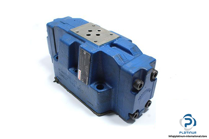 Rexroth-R900925796-pilot-operated-directional-valve