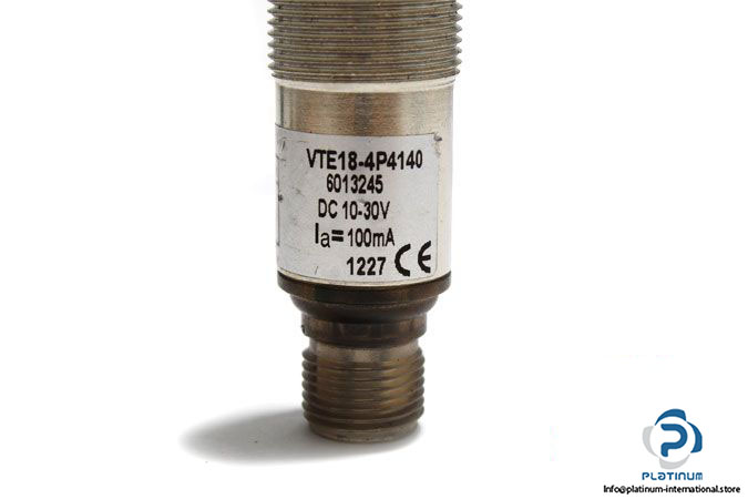 sick-vte18-4p4140-photoelectric-proximity-sensor-4