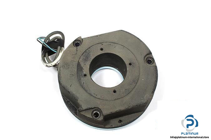 LENZE-BFK458-14N-24V-60Nm-SPRING-APPLIED-BRAKE_675x450.jpg