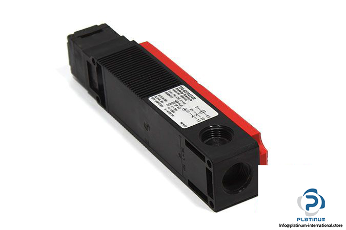 euchner-tp3-537a024m-safety-switch-2