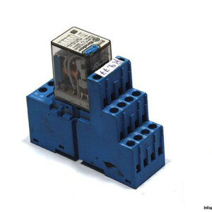 Finder 55.34.9.110.0040 Relay With 94.04 Socket