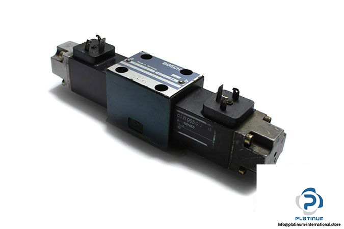 bosch-0-810-090-121-solenoid-operated-directional-seated-valve