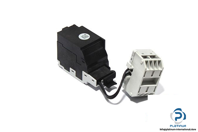 eaton-NZM1-XU-undervoltage-Release