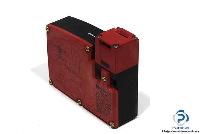 Telemecanique-XCSTE7311-plastic-safety-switch