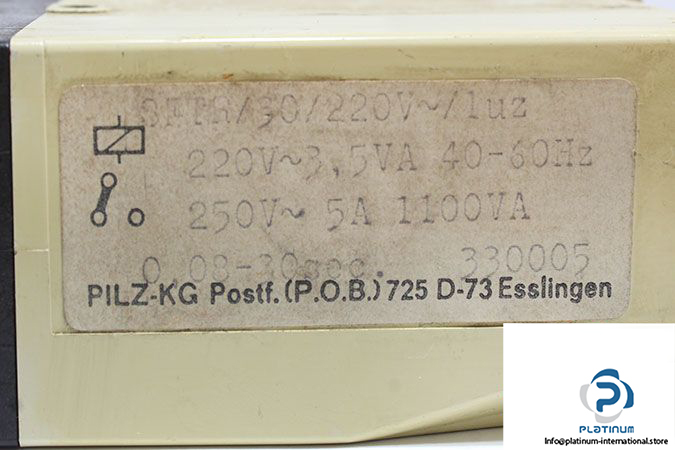 pilz-sftr_30_24ac_1uz-time-relay-2