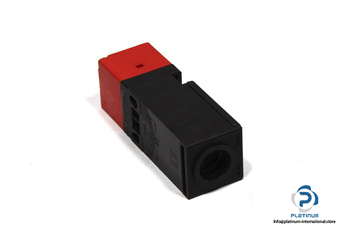 pizzato-fr-2093-safety-switch-with-separate-actuator-2