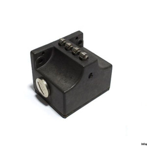 euchner-SN04R12-502-limit-switch