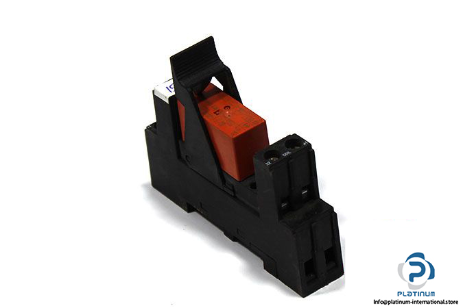 schrack-RT114524-interface-power-relay