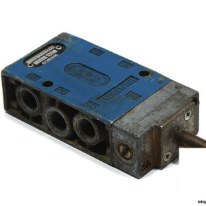Wabco 5726075280 Single Solenoid Valve