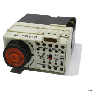 telemecanique-CAR-FR-111-time-relay
