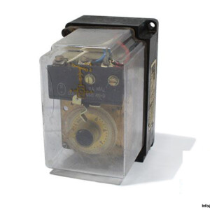 dold-ZR-712T3-1U-timer