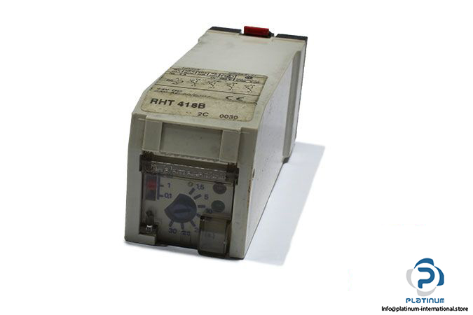 schneider-RHT-418B-on-delay-timing-relay
