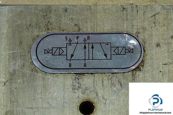 rexroth-mecman-3726720220-double-solenoid-valve-3