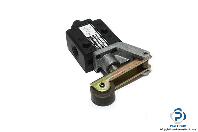 Norgren-03-0411-02-roller-lever-valve