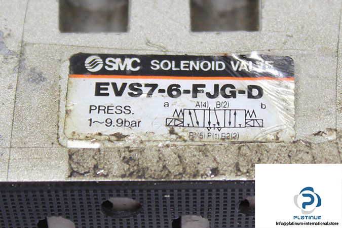 smc-evs7-6-fjg-d-double-solenoid-valve-1