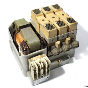 Siemens 3TA28 220 V AC Coil Contactor