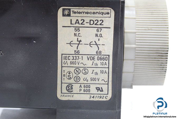 telemecanique-la2-d22-time-delay-block-2
