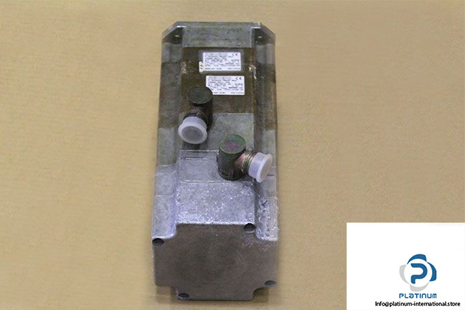siemens-1fk6063-6af71-1eh0-permanent-magnet-motor-2