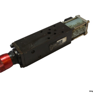 wandfluh-AVEA6-S520-S739-flow-control-valve