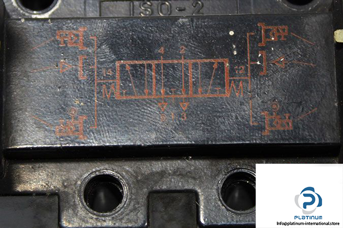 univer-be-4900-double-solenoid-valve-3