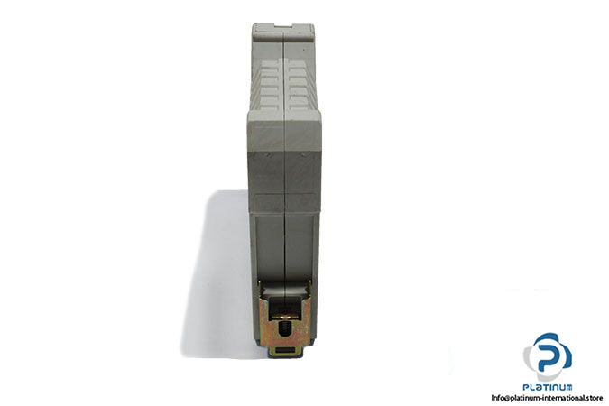 leuze-lumiflex-msi-sr2-emergency-stop-relay-3