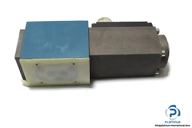 bosch-0-811-404-060-servo-solenoid-valve-4-2