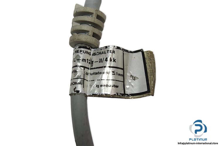 klaschka-MAS_L-M12-II_4-KK-inductive-proximity-sensor-(used)-2