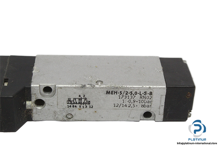 festo-173137-single-solenoid-valve-(Used)-2