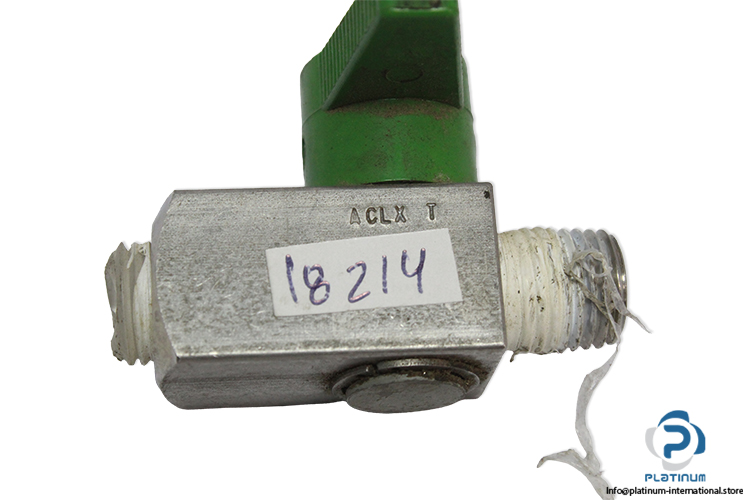 swagelok-SS-4P4T5-plug-valve-(Used)-1