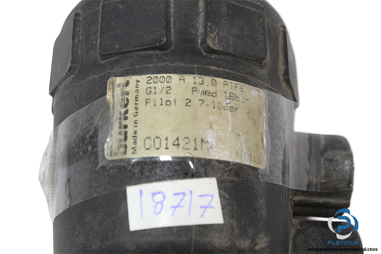 burkert-2000-A-13.0-PTFE-G1_2-angle-seat-valve-(Used)-1