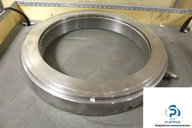 skf-hmv-68e-hydraulic-nut-3