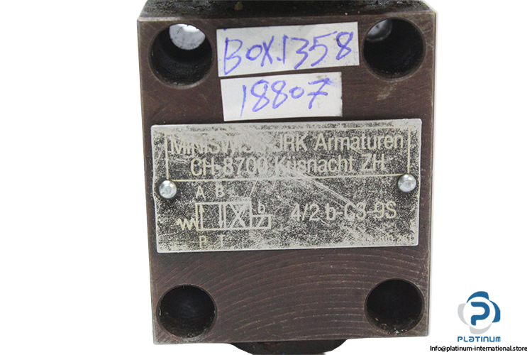 Miniswiss-4-2-b-c3-9s-directional-control-valve(used)-1