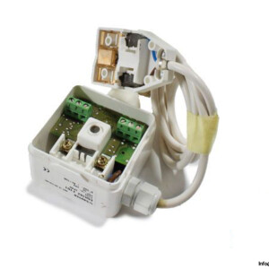sauter-EGH-102-F101-dew-point-monitor-and-transducer