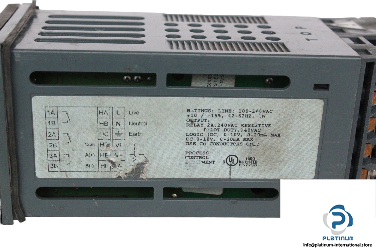 eurotherm-2216e_cc_vh_rr_fh_rf_2ym_iia_xxxxx_xxxxxx_-process-controller-2