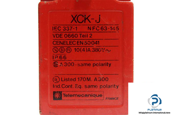 telemecanique-zck-j5-limit-switch-body-5