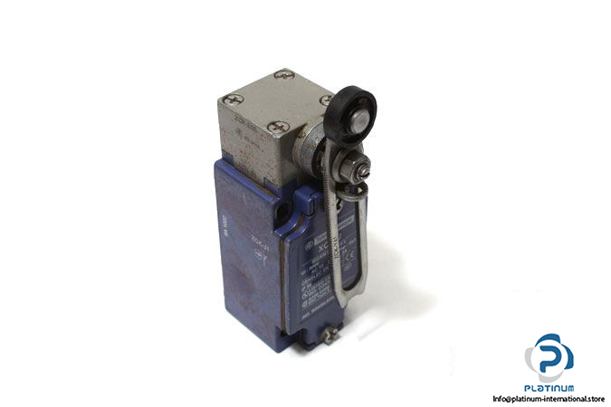 telemecanique-XCK-J-limit-switch-with -actuator-ZCK-Y41