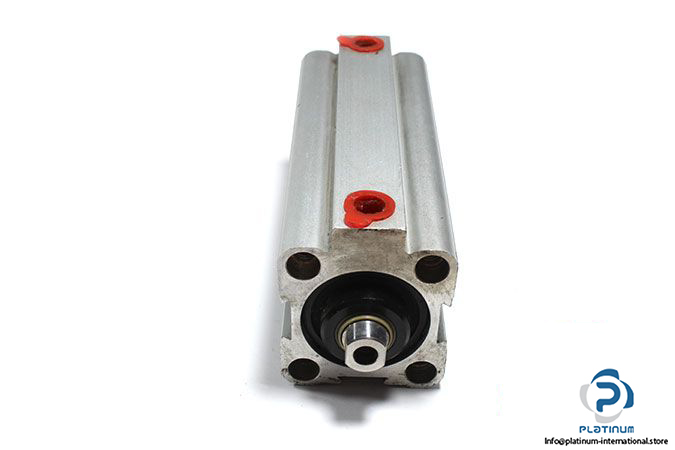 univer-w10032080-compact-cylinder-1