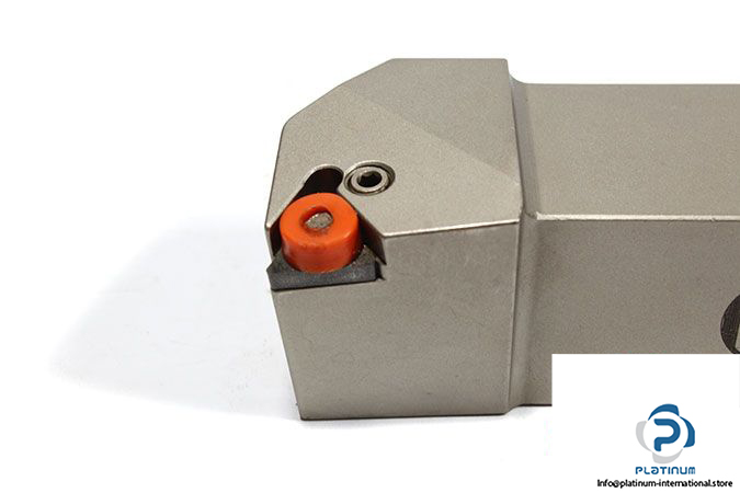 akko-ptjnr-3232-p16-tool-holder-2
