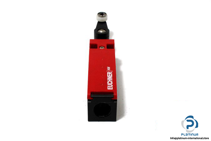 euchner-nm12hba-m-safety-switch-4