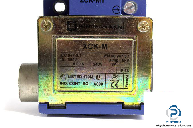 telemecanique-zck-m1-limit-switch-with-roller-4