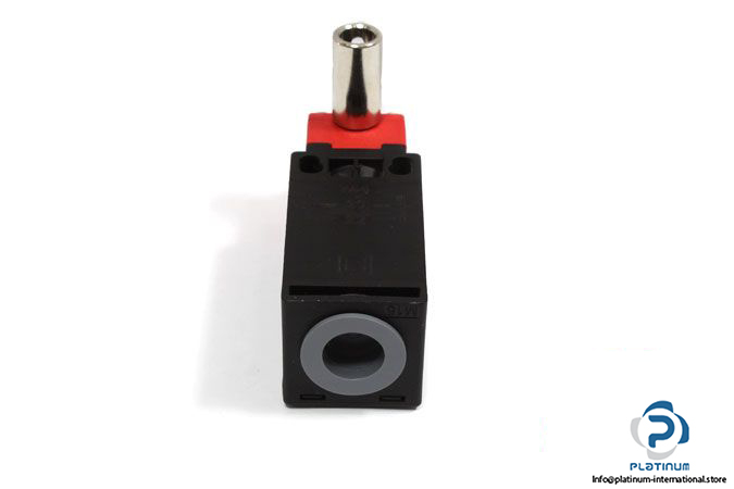 pizzato-fr-2096-s1004-hinge-operating-safety-switch-3