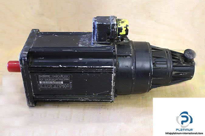 indramat-MAC093A-0-WS-4-C_110-B-0_WI522LV-permanent-magnet-motor