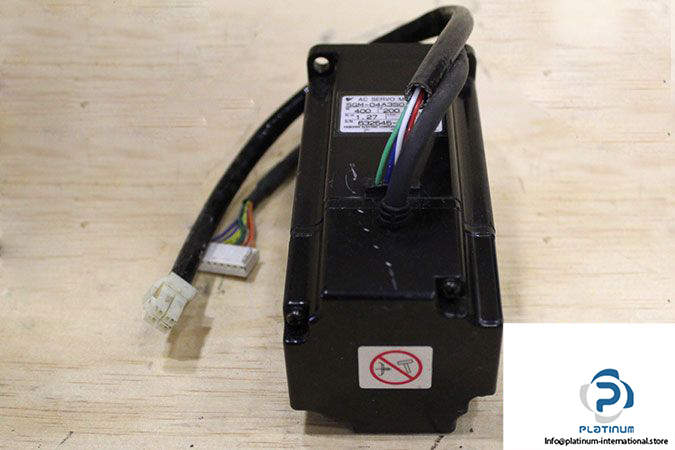 yaskawa-electric-sgm-04a3s011-ac-servo-motor-2